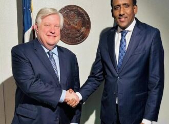 US Ambassador Reaffirms Support for Somali Immigration Agency in High-Level Meeting with Director Duhulow
